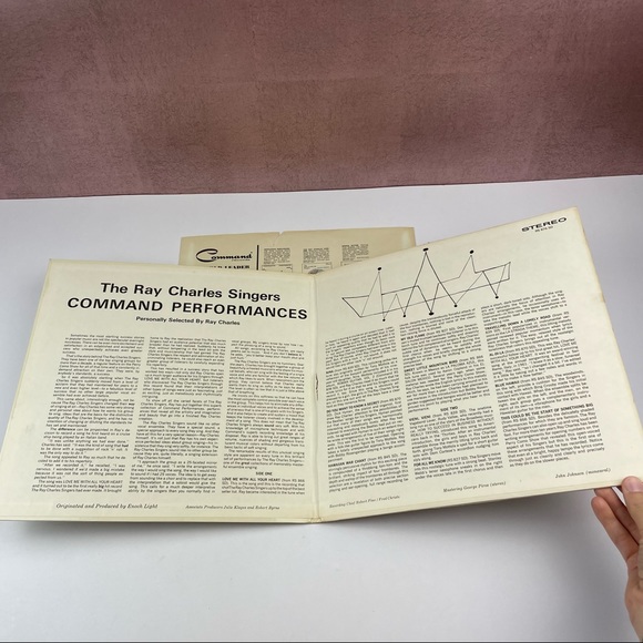 Vintage The Ray Charles Singers Command Performances Vinyl Music Record - Picture 6 of 6